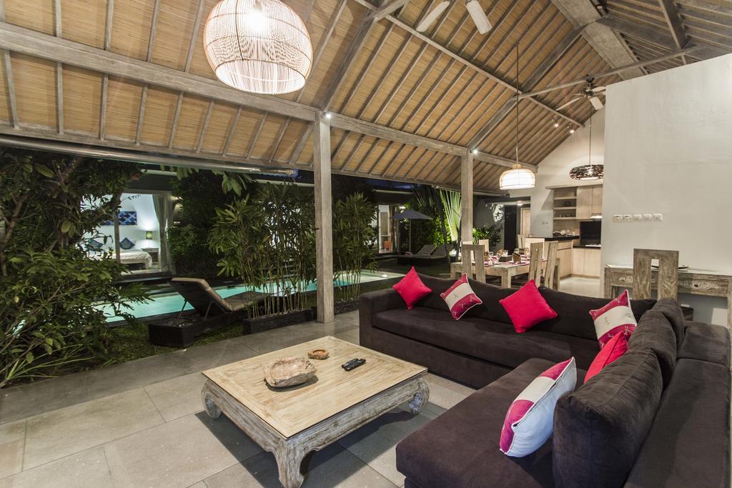 Villa Nuri Merah 1 Kerobokan Exterior foto